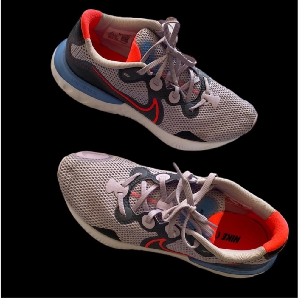 Nike Renew Run Violet Frost Crimson Women’s Size 9.5 Running Shoes CK6360-500 - Picture 3 of 12